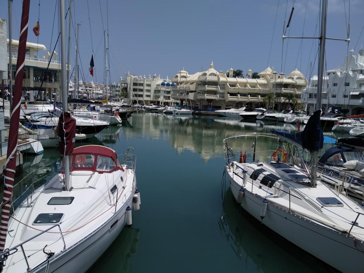 Apartment In Puerto Marina With Beautiful Views Of The Sea And The Boats Бенальмадена Экстерьер фото